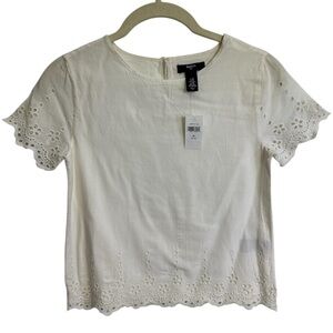 GAPkids‎ White Eyelet Top, Size MEDIUM (8/9)